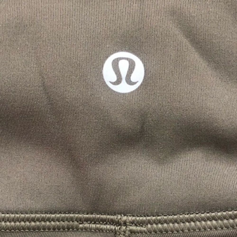 GreenHigh rise Lululemon crops